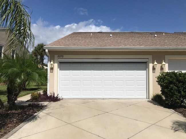 Building Photo - 2270 Hawks Cove Cir