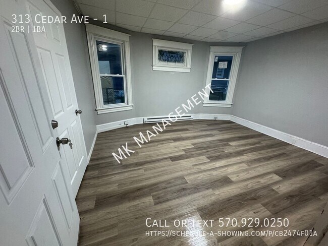 Building Photo - 313 Cedar Ave