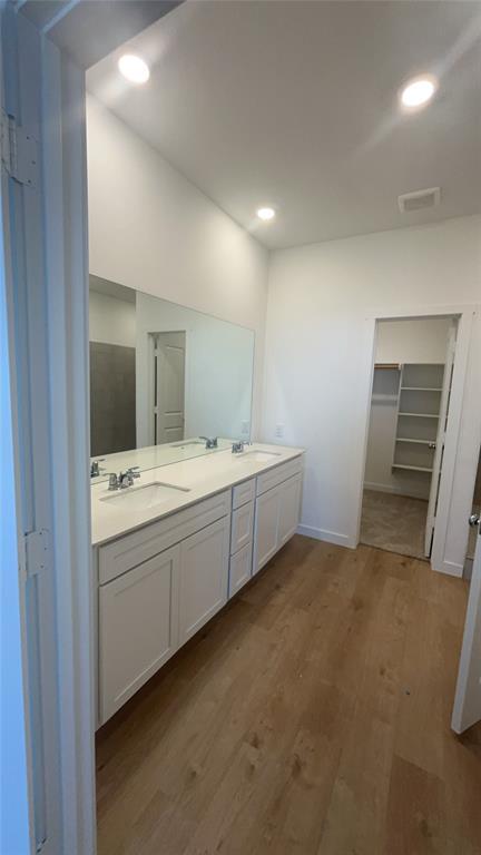 Building Photo - 20429 Deer Creek Dr