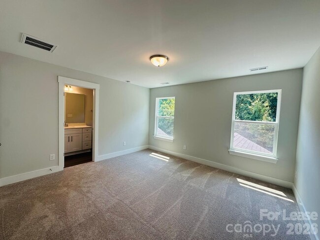 Building Photo - 5633 Stafford Rd