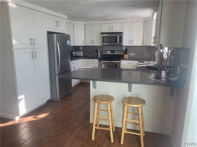 Building Photo - 2 S Rainbow Shores Rd