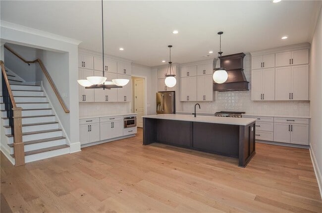 Building Photo - 3963 Enclave Wy