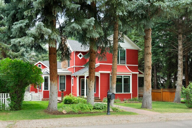 Building Photo - 420 W Francis St