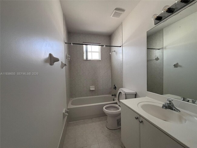 Building Photo - 15549 SW 40th St