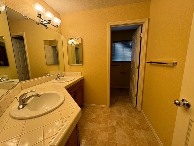 Building Photo - Charming 4-Bedroom Family Home with Hidden...