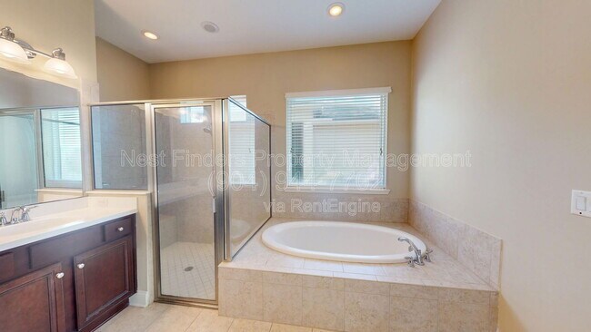 Building Photo - 14994 Venosa Cir