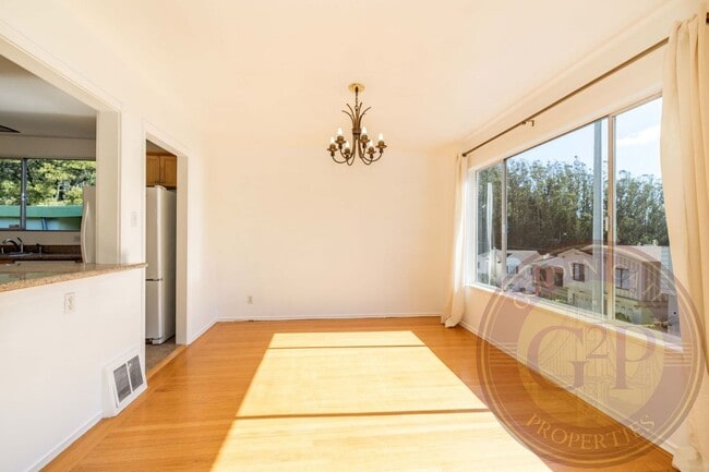 Building Photo - Forest Knolls - 3 BR, 2 BA House 1,275 Sq. Ft. - 3D Virtual Tour, 2-Car Garage, Ample Storage