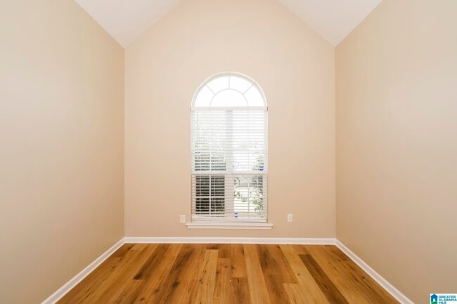 Building Photo - 3028 Rosewalk Dr