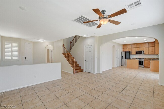Building Photo - 9734 Maspalomas St