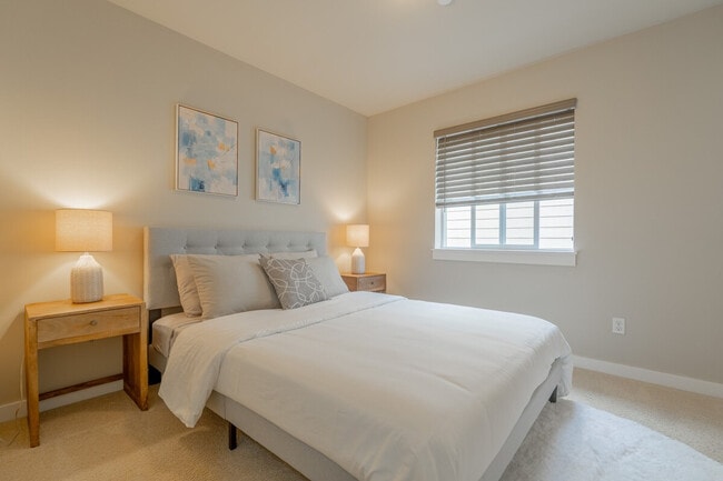 Building Photo - 16009 SE 164th Pl