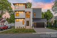 Building Photo - 3008 Holt St