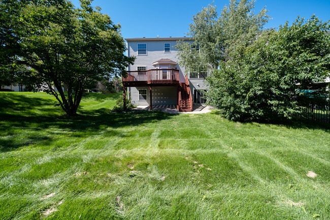 Building Photo - 12101 Waconia Cir NE