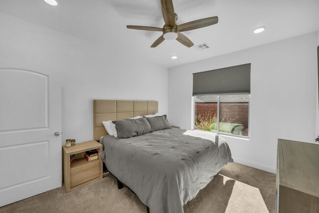 Building Photo - 4546 S Lucy Ln