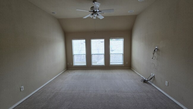 Building Photo - 2918 Hebert Trail Dr