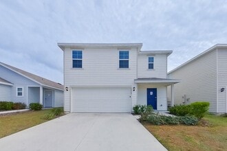 Building Photo - 8669 SW 43rd Ter