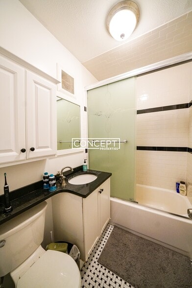 Building Photo - 610 Columbus Ave