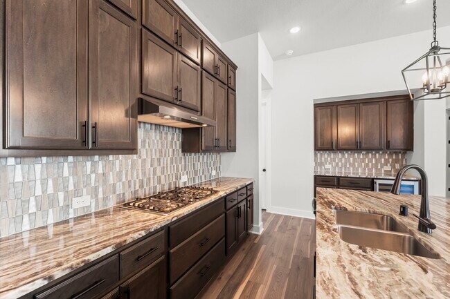 Building Photo - 17151 Sandstone St