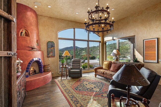Building Photo - 6200 E Cielo Run N