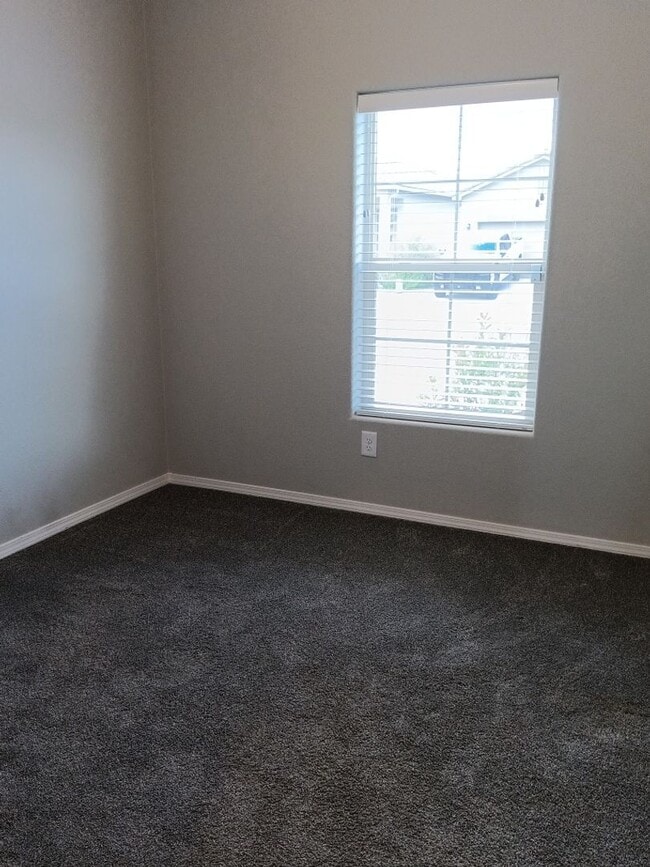 Building Photo - 4 Bedroom - 2 Bathroom , Newly built 2023!