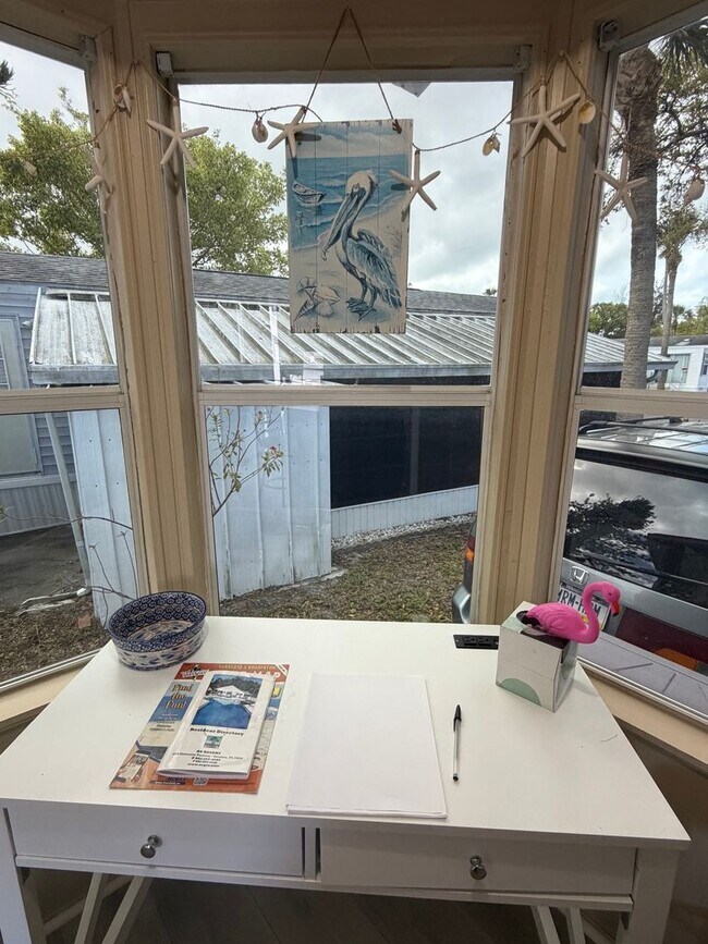 Building Photo - Mobile Home in Sarasota Lakes and Rv