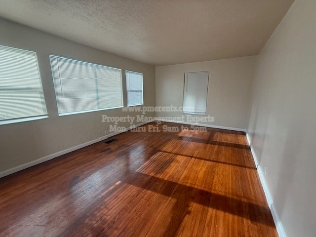 Building Photo - 7 E Magnolia St