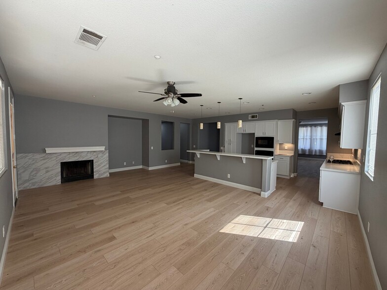 Building Photo - 11598 countryrise Ln