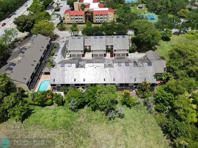 Building Photo - 11678 NW 20th Dr