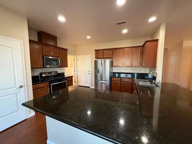 Building Photo - 2485 Makenna Dr