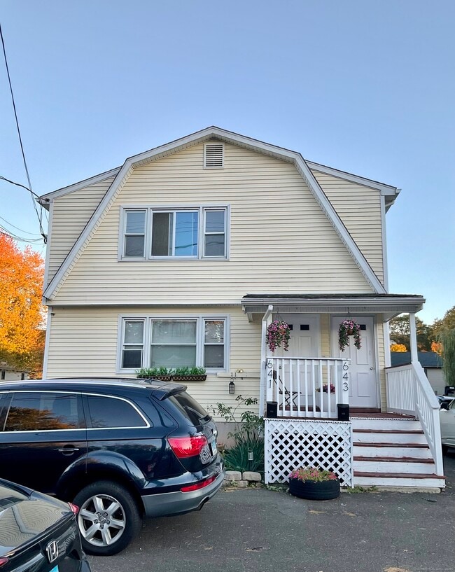 Building Photo - 641 Middletown Ave