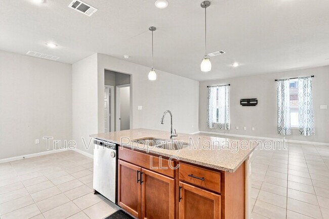 Building Photo - 9102 Devils River