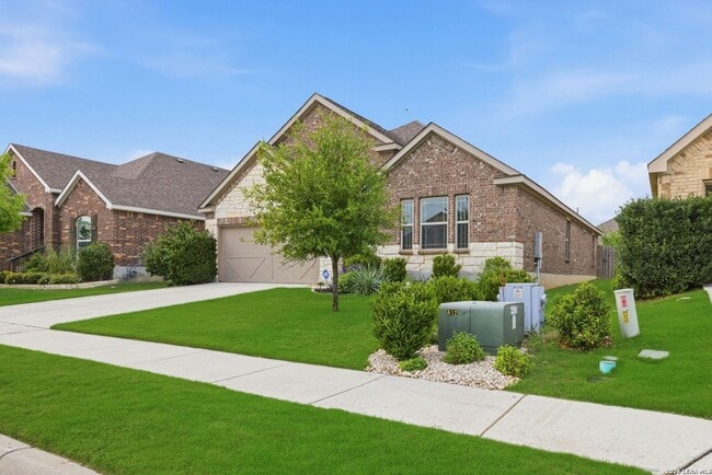 Building Photo - CHAMPION HEIGHTS - KENDALL COUNTY