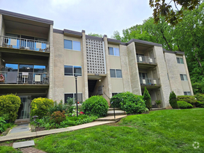 Building Photo - 12209 Braxfield Ct