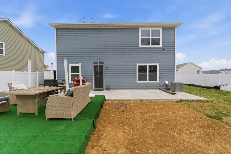 Building Photo - 2210 Cancellara Ct