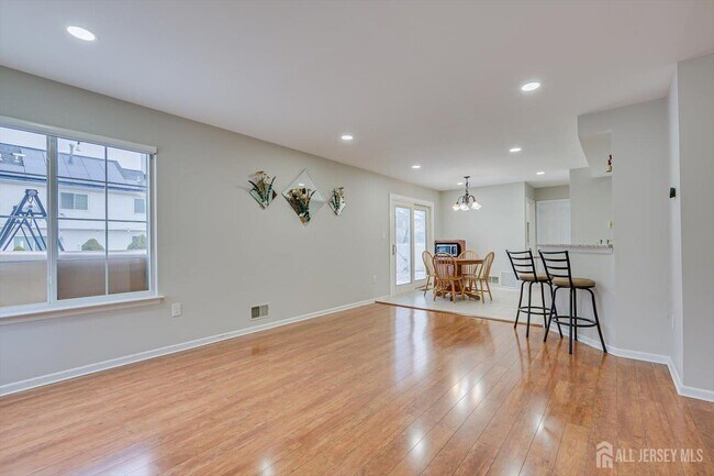 Building Photo - 51 Cherrywood Dr