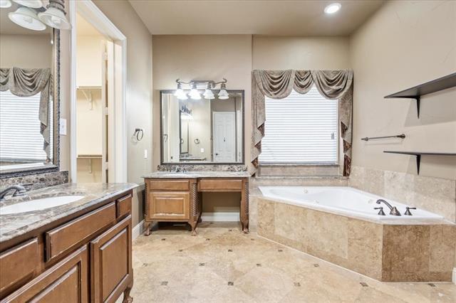 Building Photo - 11195 Powder Horn Ln