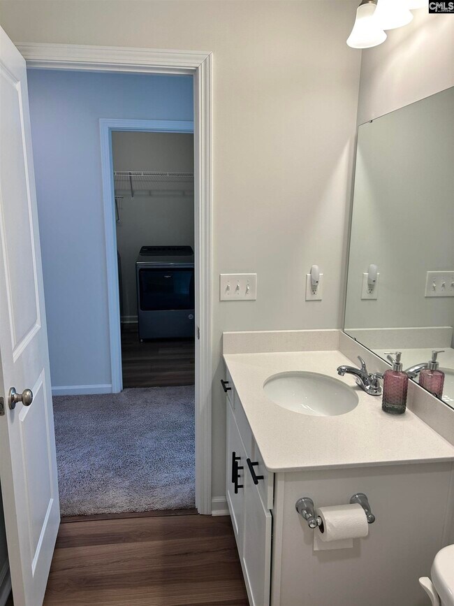 Building Photo - 1449 Tanreall Dr