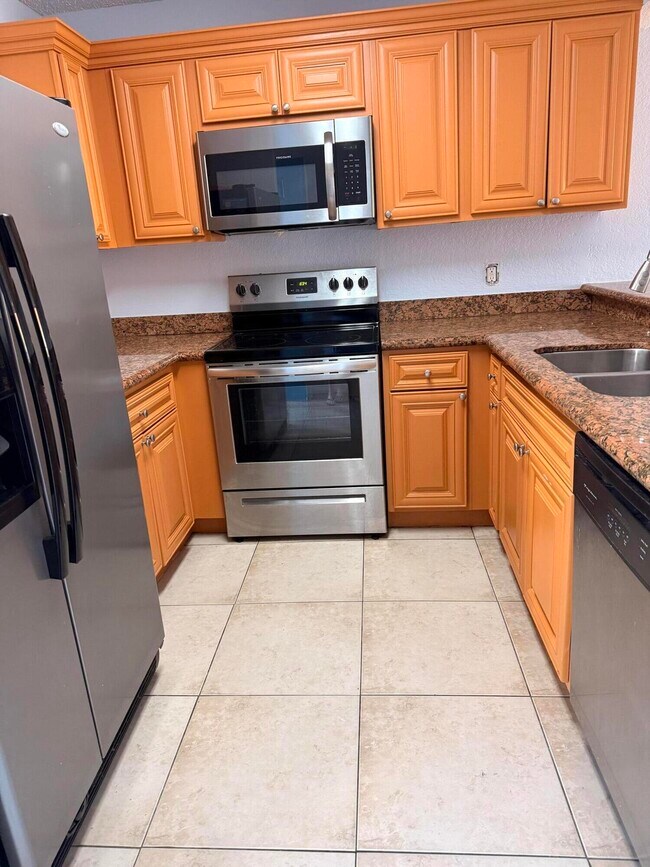 Building Photo - 1541 Balfour Point Dr