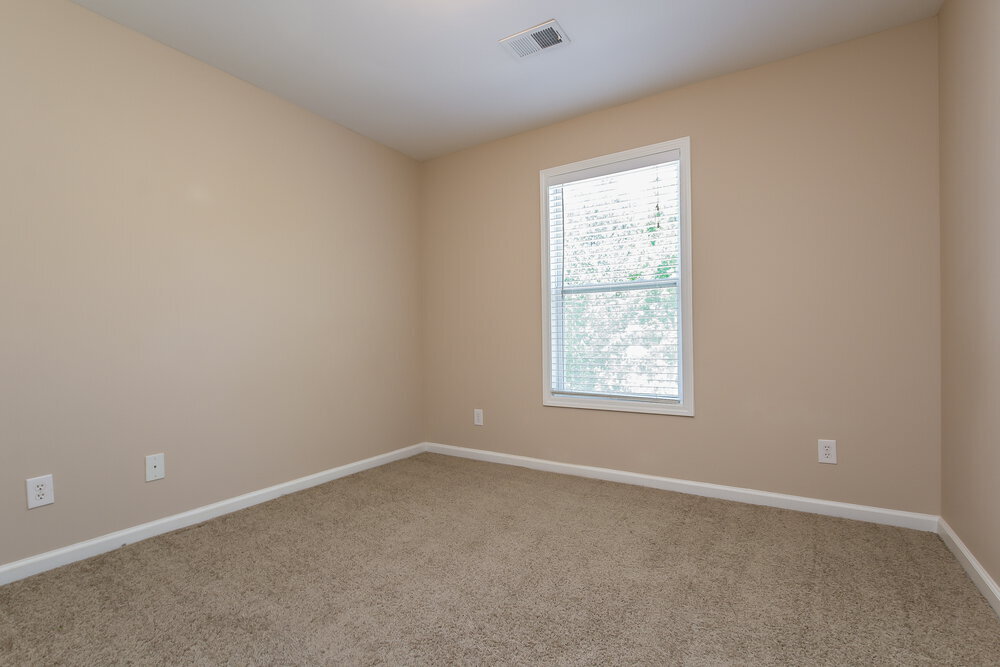 Building Photo - 2087 Peach Shoals Cir