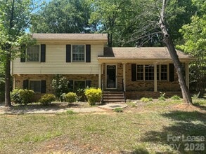 Building Photo - 1616 Weststone Dr