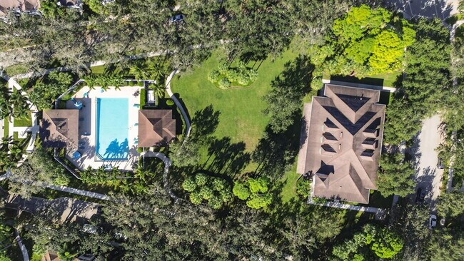 Building Photo - 2785 E Community Dr