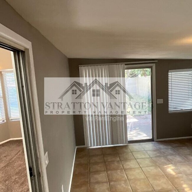 Building Photo - 3893 W Denver St