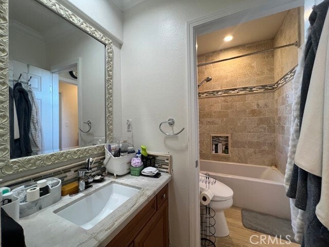 Building Photo - 2546 Hibiscus St