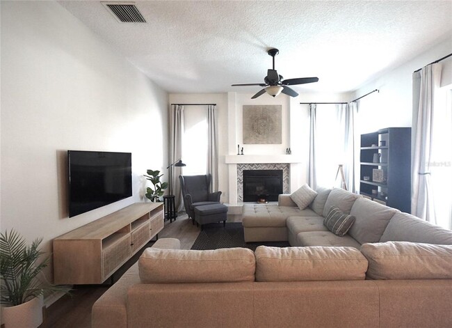 Building Photo - 13708 Whitebark Pl