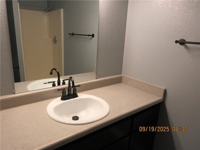 Building Photo - 1755 Gordon #1 Dr