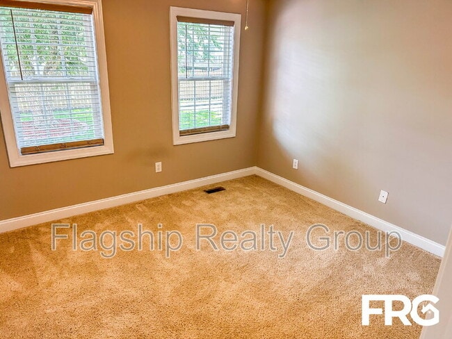 Building Photo - 2608 Chardon Ct