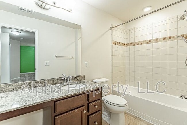 Building Photo - 106 Middleby Way