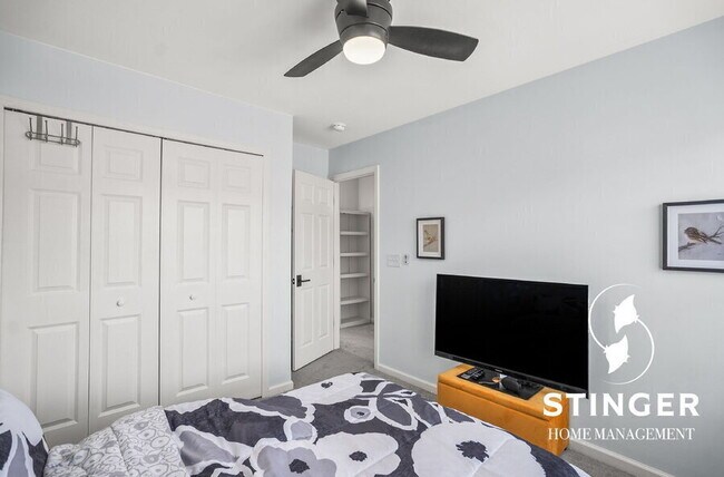 Building Photo - 536 Candida Dr