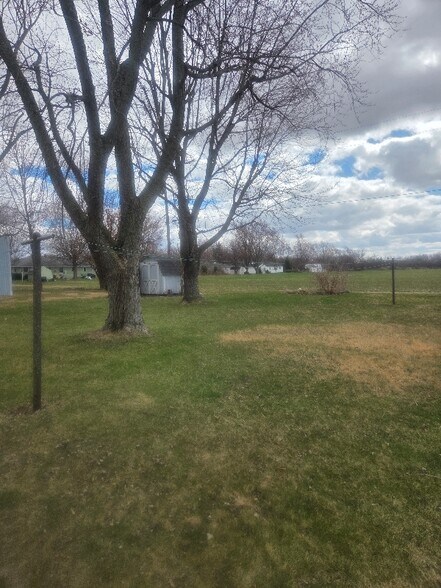 Building Photo - 513 Plainfield Dr