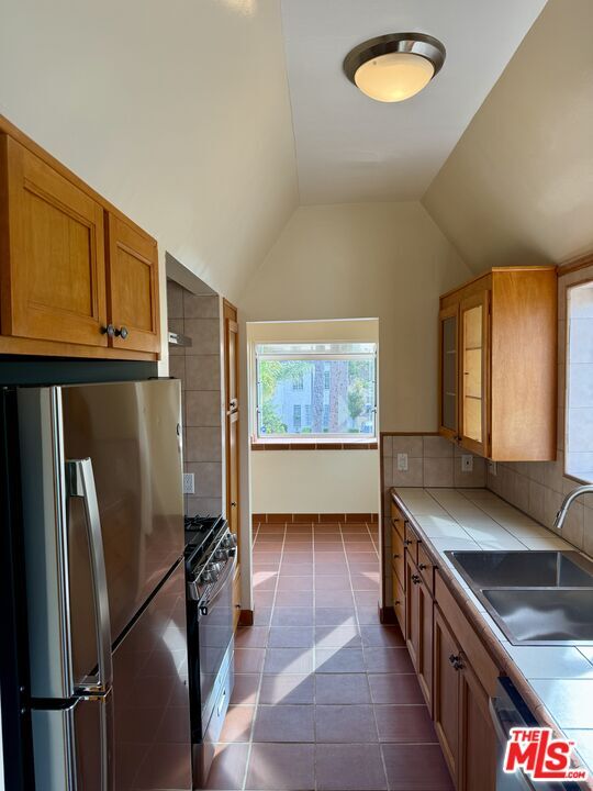 Building Photo - 1227 Ridgeley Dr