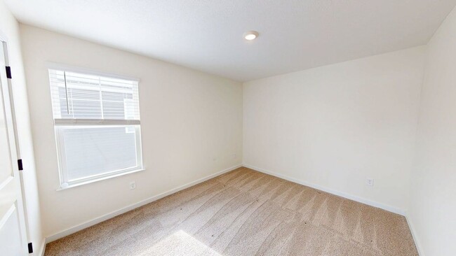 Building Photo - 3829 Genteel Dr